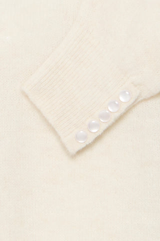 Pull - Kamara RN2 (Cloud Dancer)