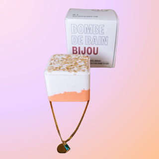 Jewelery bath bomb (Gold Jasmin necklace)