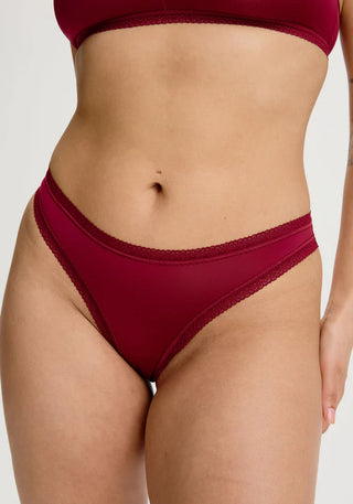 tanga -  the micro à bordure de dentelle (bois de rose)