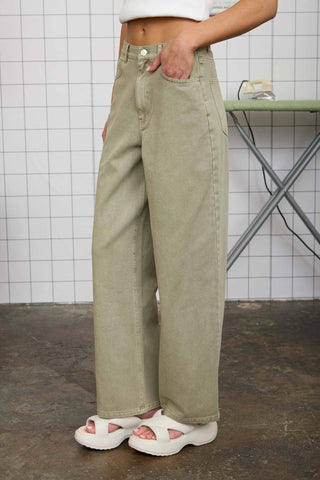 Jeans à jambes larges délavées