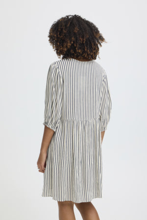Robe - Marrakech AOP DR23 (Total Eclipse)