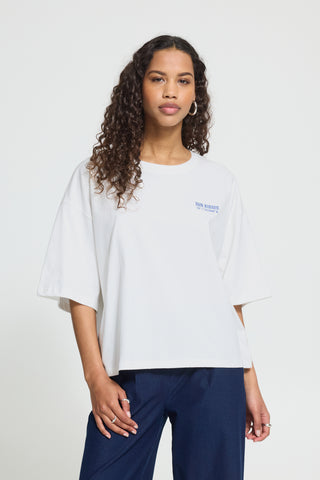 T-shirt – Nica SS4 (Cloud Dancer)