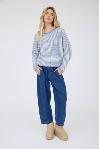 Cardigan en maille à rayures, épaules tombantes