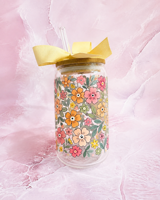 Verre en vitre et paille - petites fleurs rose et pêche