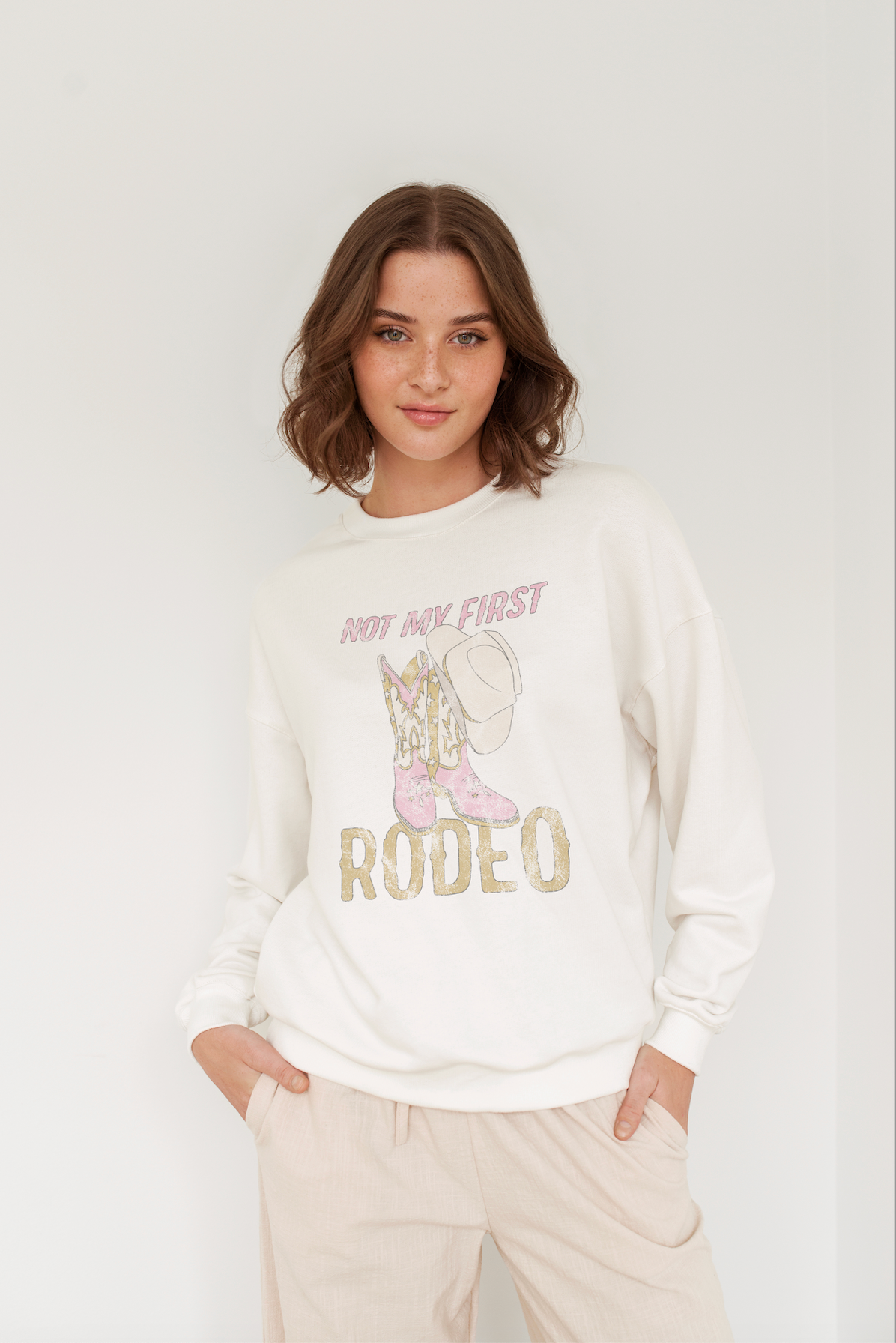 Crewneck - Not my first rodeo (Off white)