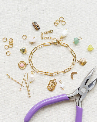 Coffret créatif - Fabrication d'un bracelet à breloques (Astro)