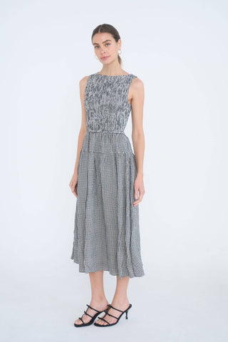 Robe midi sans manches