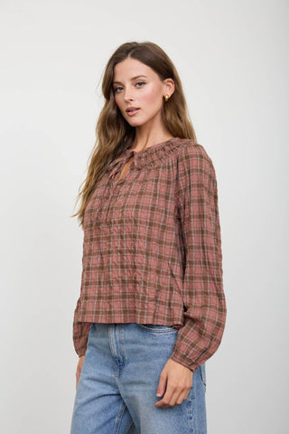 Top à manches longues à carreaux