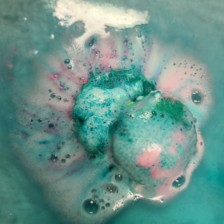 Surprise Bath Bomb - Seashell (elastic strap)