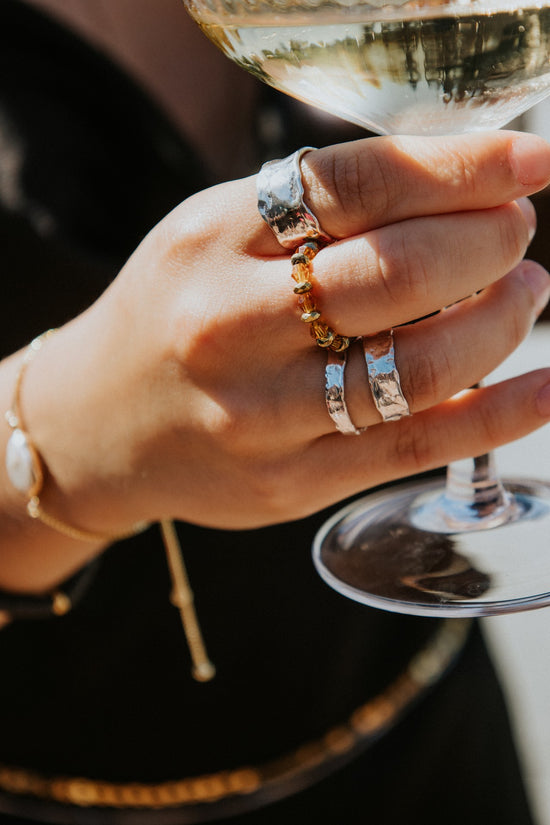 Bague  - Élastique  jaune ocre